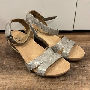 Life Stride Sandals 7.5W